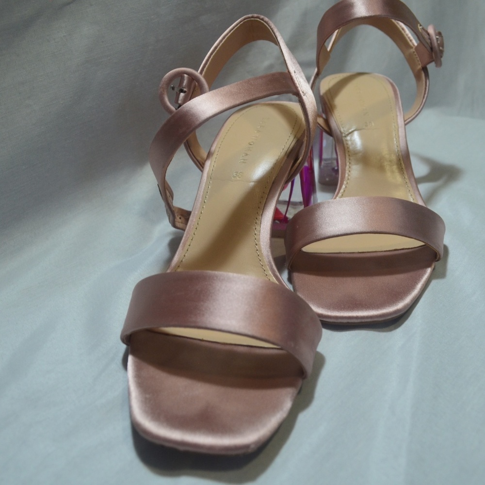 Zara - Picture 5 of 7